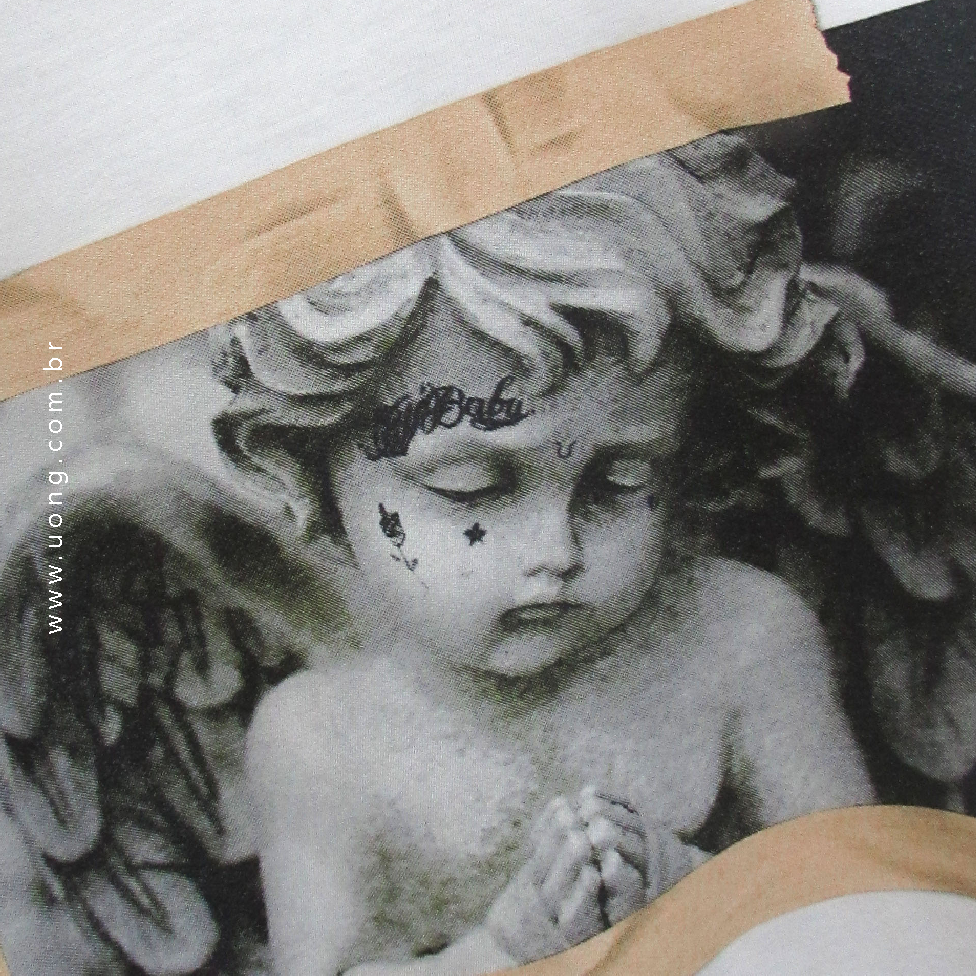 Camiseta Branca - LP - Adesivo